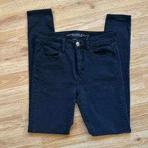 American Eagle Super Stretch x4 black Hi-Rise Jegging in - Size 6 X-Long (31”)